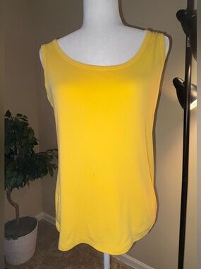 🛍🛍 BOGO!!! 🛍🛍 EUC Tank: Lightweight, Scoop Neck, Cheery Yellow